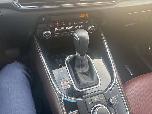 Used 2019 MAZDA CX-9 Signature image 16