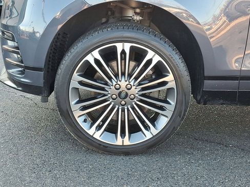 Used 2024 Land Rover Range Rover Velar Dynamic HSE image 16
