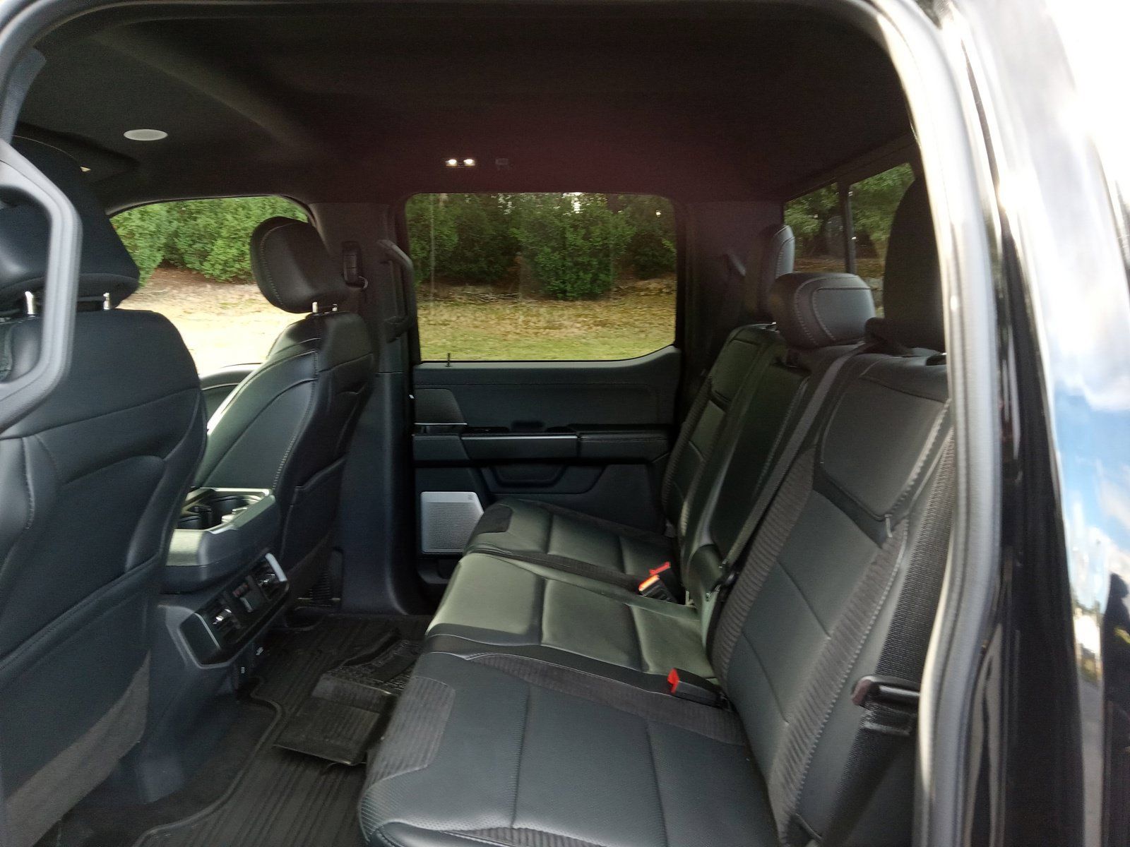 Used 2023 Ford F150 Raptor w/ Raptor Carbon Fiber Package AWD/4WD image 26