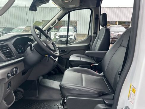 New 2025 Ford Transit 250 148 Medium Roof w/ Load Area Protection Package image 13