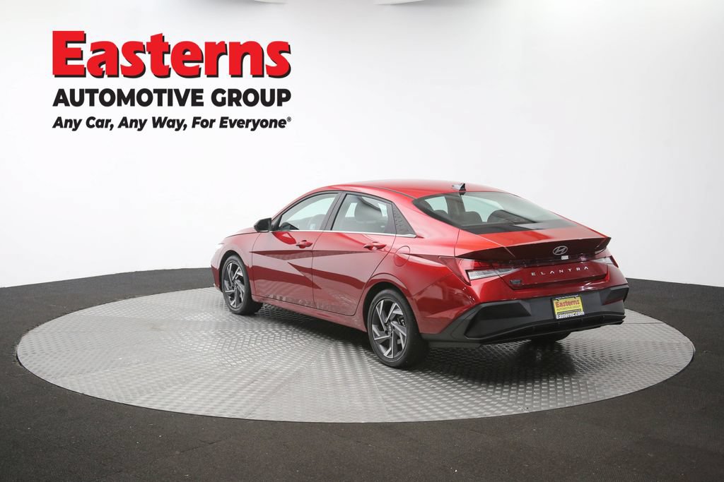 Used 2025 Hyundai Elantra SEL FWD image 67