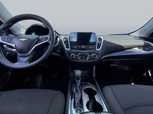 Used 2023 Chevrolet Malibu LT FWD image 15