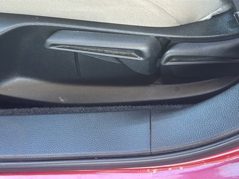 Used 2024 Honda Accord LX image 19