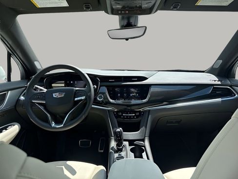 New 2025 Cadillac XT6 Sport w/ Technology Package image 20