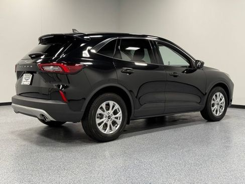 Used 2023 Ford Escape Active FWD image 8