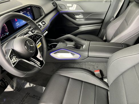 New 2025 Mercedes-Benz GLE 450 4MATIC image 17