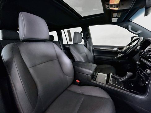 Used 2023 Lexus GX 460 Premium AWD/4WD image 41