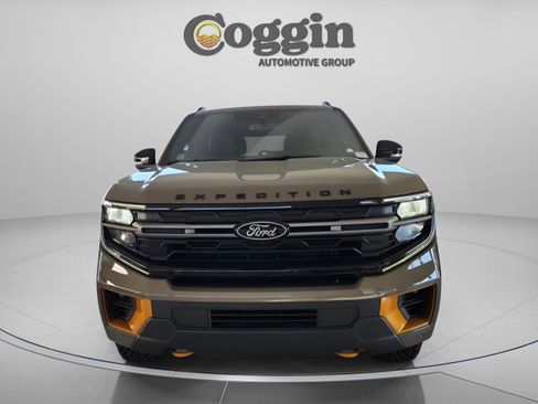 New 2026 Ford Expedition Tremor image 9