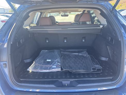 Certified 2022 Subaru Outback Touring AWD/4WD image 30