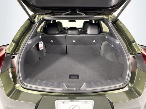 New 2026 Lexus UX 300h FWD image 29