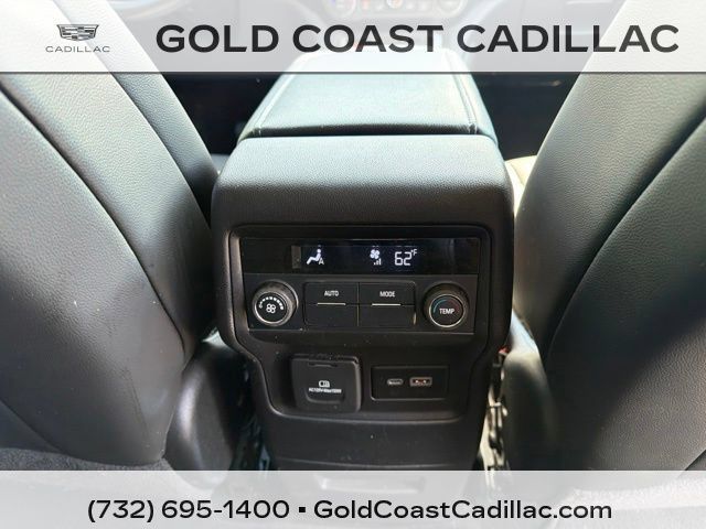 Used 2020 GMC Acadia SLT w/ Driver Alert Package II AWD/4WD image 10