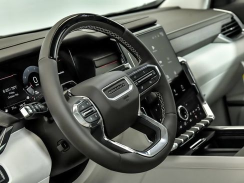 New 2027 GMC Acadia Denali w/ Denali Reserve Package AWD/4WD image 10