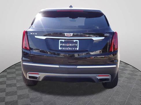 Used 2025 Cadillac XT5 Premium Luxury w/ Technology Package FWD image 3