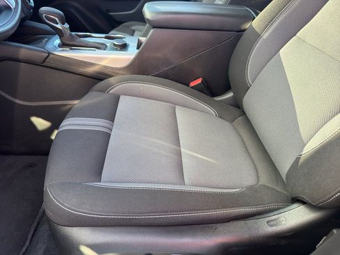 Used 2024 Chevrolet Blazer LT w/ Convenience Package image 13