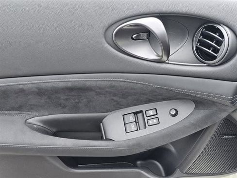 New 2025 Nissan Z NISMO w/ Floor Mat Package image 16