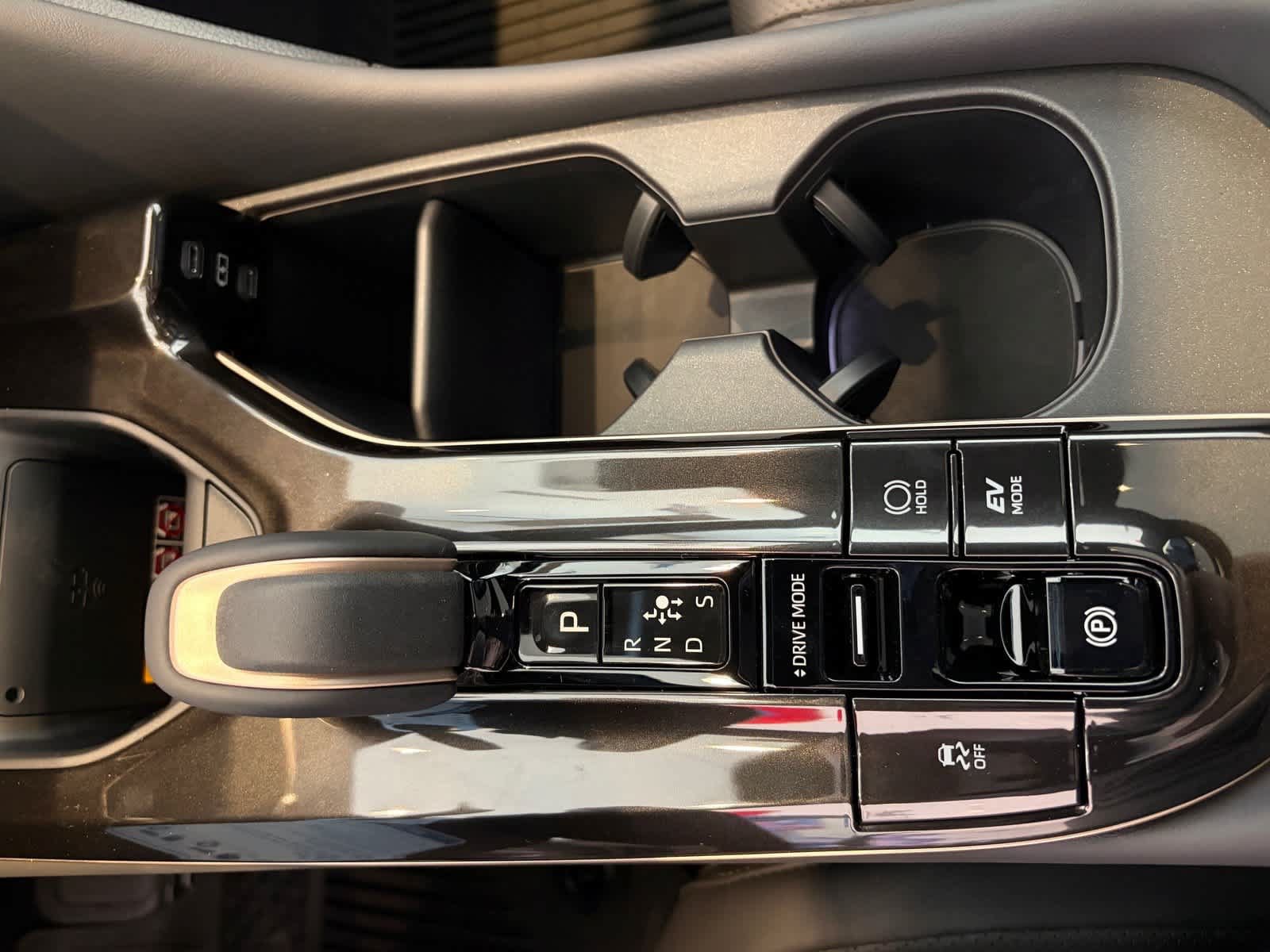 New 2026 Toyota Crown Signia AWD/4WD image 28