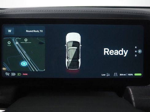 Used 2024 Rivian R1S AWD Adventure image 21