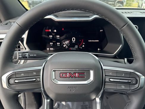 Used 2026 GMC Canyon Elevation w/ Convenience Package RWD image 19