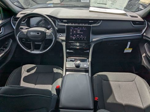 New 2026 Jeep Grand Cherokee L Laredo RWD image 15