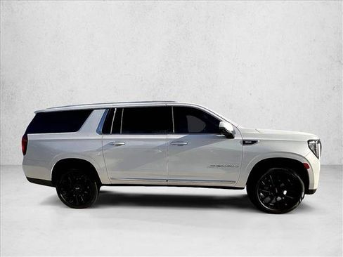 Used 2022 GMC Yukon XL Denali w/ Max Trailering Package RWD image 5