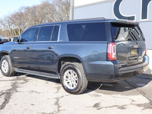 Used 2019 GMC Yukon XL SLT w/ Open Road Package image 6