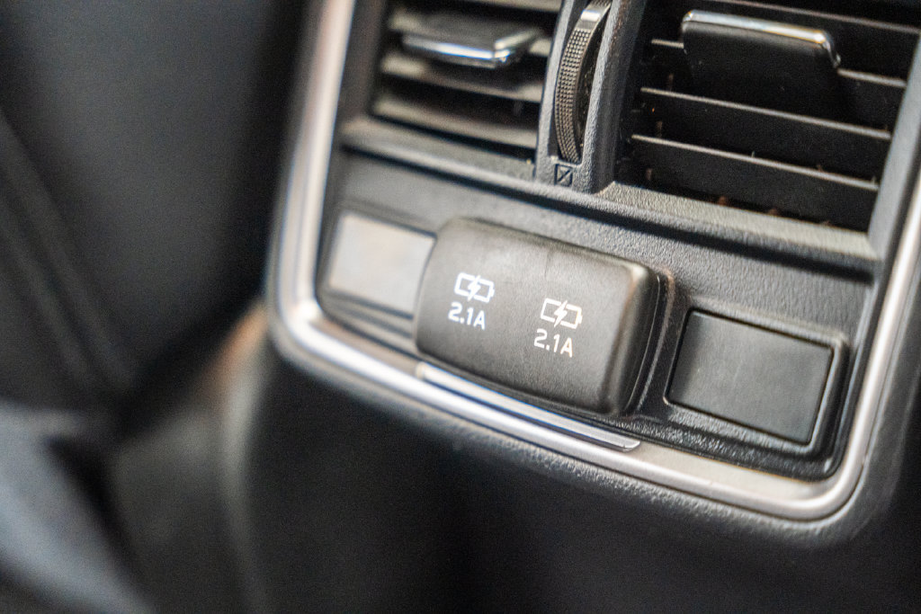 Used 2021 Subaru Forester Limited AWD/4WD image 37