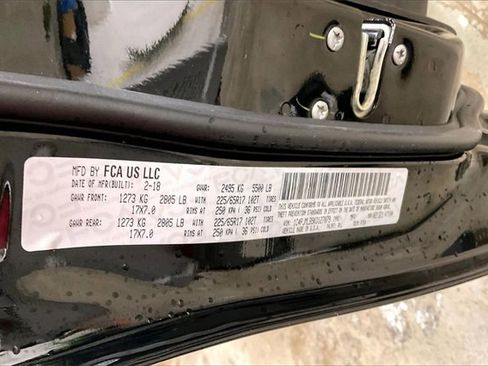 Used 2019 Jeep Cherokee Latitude Plus w/ Cold Weather Group image 35