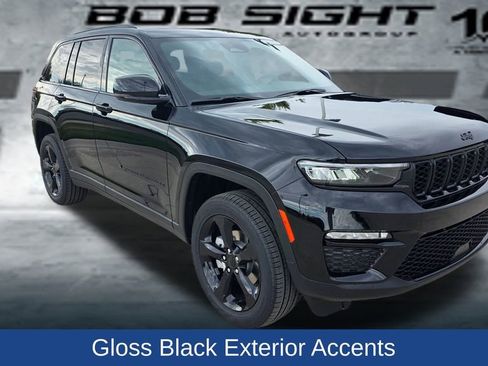 New 2025 Jeep Grand Cherokee Limited w/ Black Appearance Package image 8