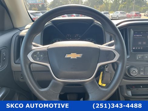 Used 2020 Chevrolet Colorado W/T w/ WT Convenience Package RWD image 18