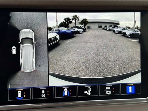 Used 2023 GMC Yukon Denali image 26