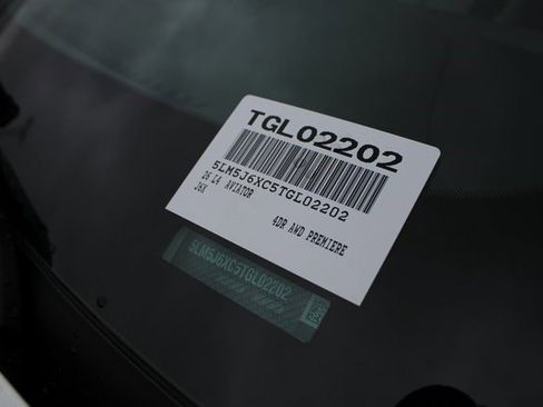 New 2026 Lincoln Aviator Premiere image 54