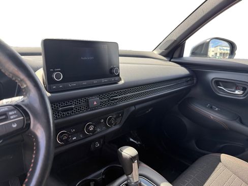 Certified 2024 Honda HR-V Sport image 12