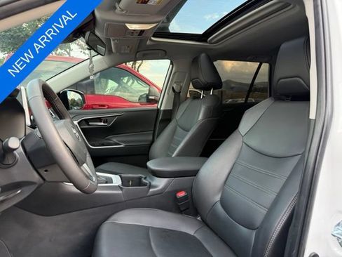 Used 2025 Toyota RAV4 XLE Premium w/ Weather Package AWD/4WD image 10