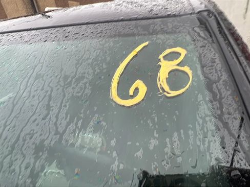 Used 2017 Dodge Grand Caravan SXT image 33