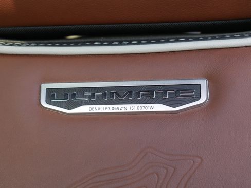 Certified 2023 GMC Sierra 1500 Denali Ultimate AWD/4WD image 16