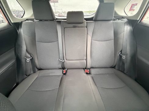 Used 2022 Toyota RAV4 LE AWD/4WD image 25