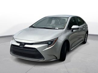 Used 2024 Toyota Corolla LE FWD video 2