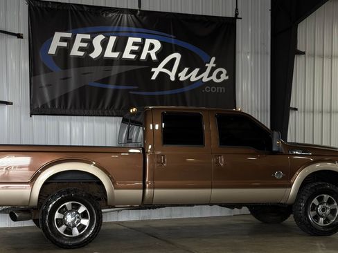 Used 2011 Ford F350 Lariat w/ Lariat Interior Pkg AWD/4WD image 24