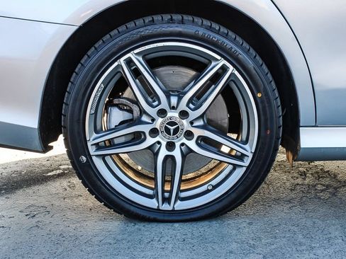 Used 2019 Mercedes-Benz E 450 4MATIC Sedan image 12