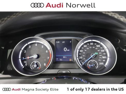 Used 2017 Volkswagen Golf 4-Door AWD/4WD image 28