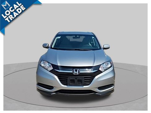 Used 2018 Honda HR-V LX image 2