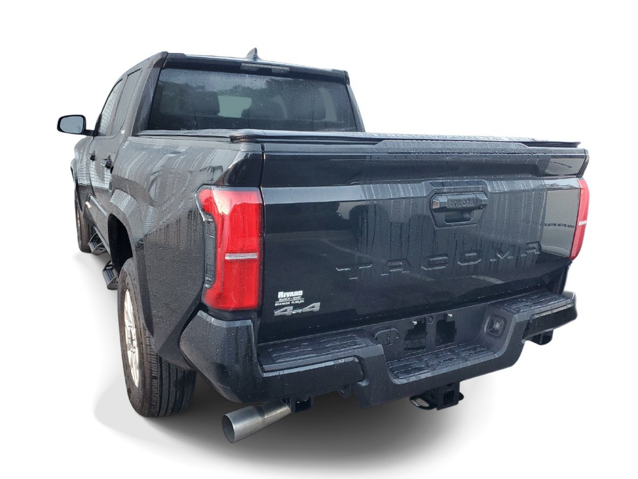 Used 2026 Toyota Tacoma SR5 AWD/4WD image 3