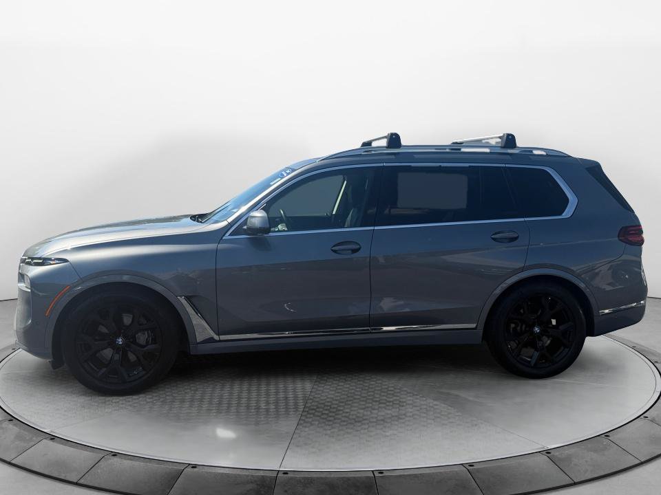 Used 2023 BMW X7 xDrive40i w/ Premium Package AWD/4WD image 4