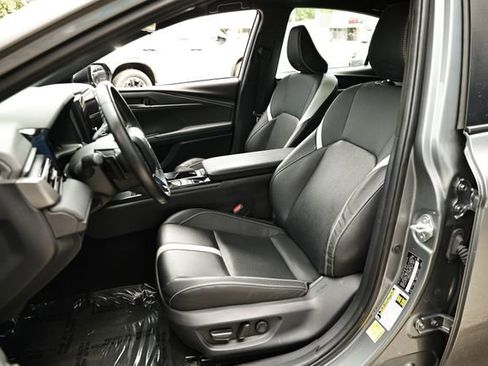 Used 2025 Toyota Camry SE FWD image 20
