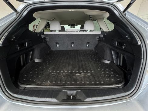 Used 2023 Subaru Outback Premium AWD/4WD image 23