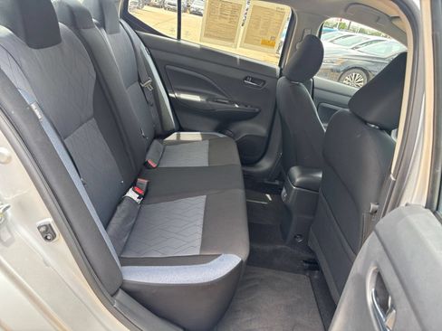 Used 2025 Nissan Versa SV FWD image 23