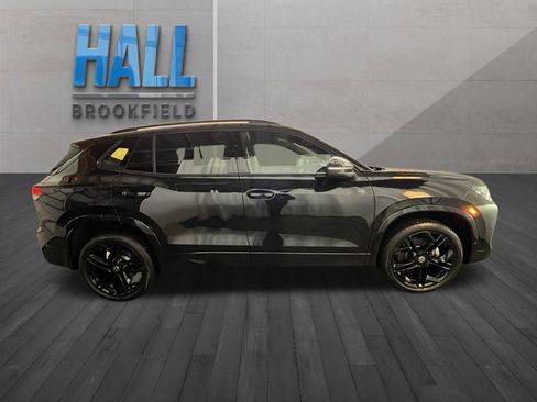 Certified 2025 Volkswagen Tiguan SE R-Line image 7