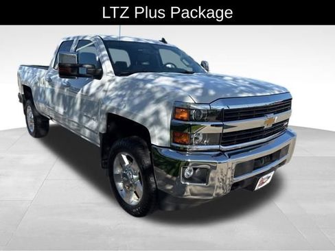 Certified 2017 Chevrolet Silverado 2500 LTZ w/ Vortec Plus Package AWD/4WD image 4