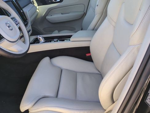 Used 2018 Volvo XC60 T8 Inscription w/ Advanced Package image 15