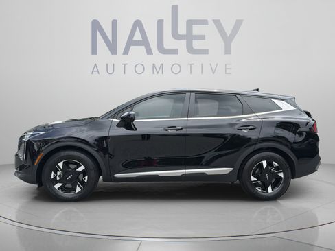 Certified 2026 Kia Sportage LX FWD image 2